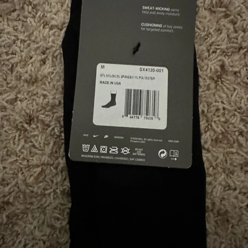 Nike Men's Black Academy Cushioned Socks size M/ NWT